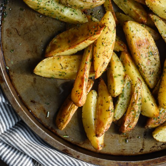 Potatoes spiced in the oven