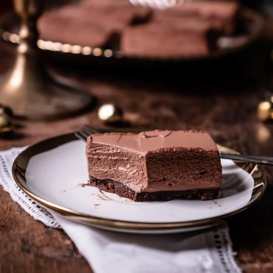 Chocolate Peppermint Mousse Bars