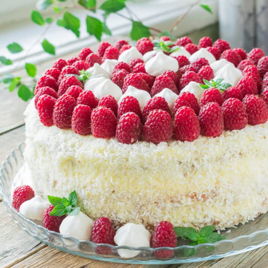 Raspberry and Lemon Cake