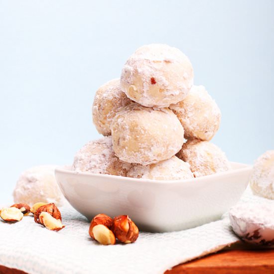 Vegan Snowball Cookies