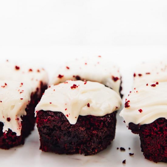 Red velvet brownies