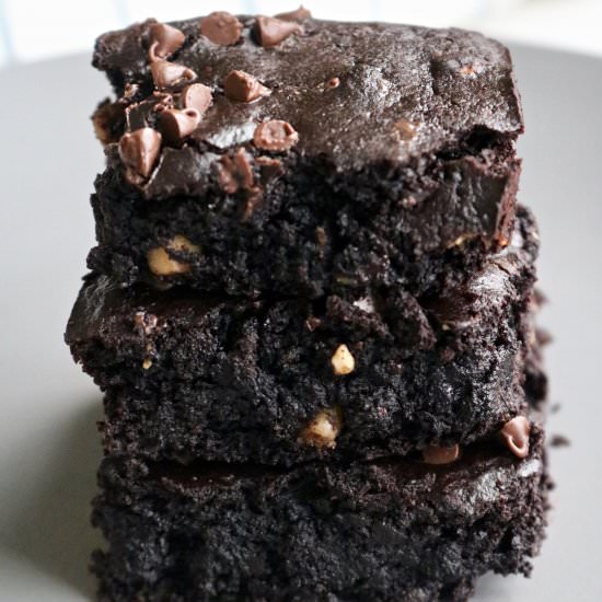 Healthy 7 Ingredient Fudgy Brownies