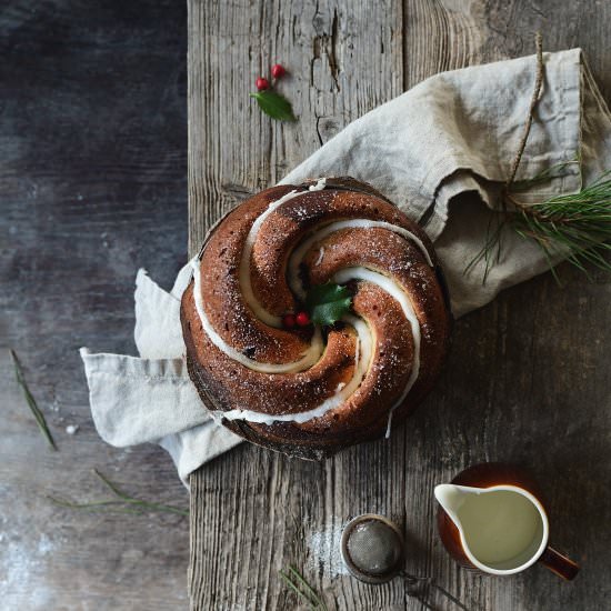 Gingerbread and vanilla marble cake