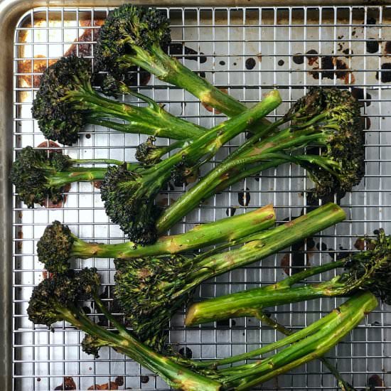 Oven-Grilled Balsamic Broccolini