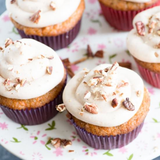 Banana Carrot Cake Cupcakes