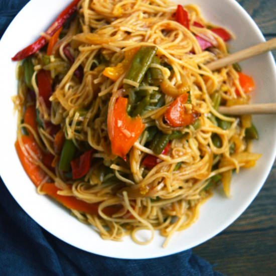 Easy Vegetable Stir-Fry Noodles