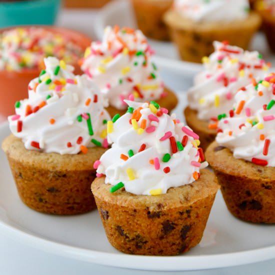 Muffin Tin Choc Chip Cookie Cups