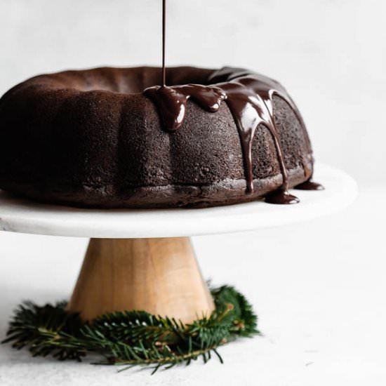Healthy Gingerbread Bundt Cake