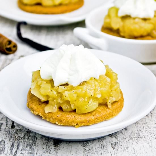 Mini apple pies