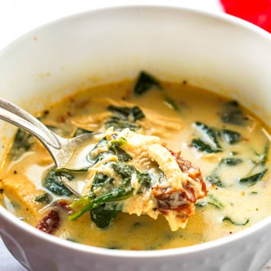 Creamy Sundried Tomato Chicken Soup