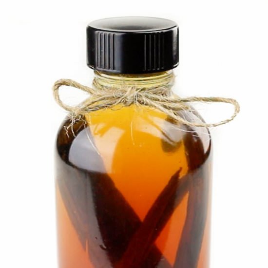 Homemade Vanilla Extract
