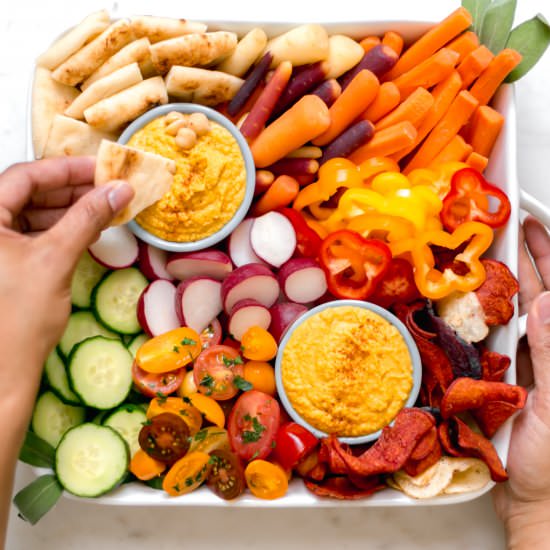 Curry Hummus Vegetable Platter