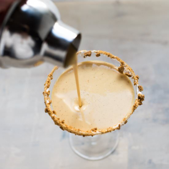 Creamy Gingerbread Eggnog