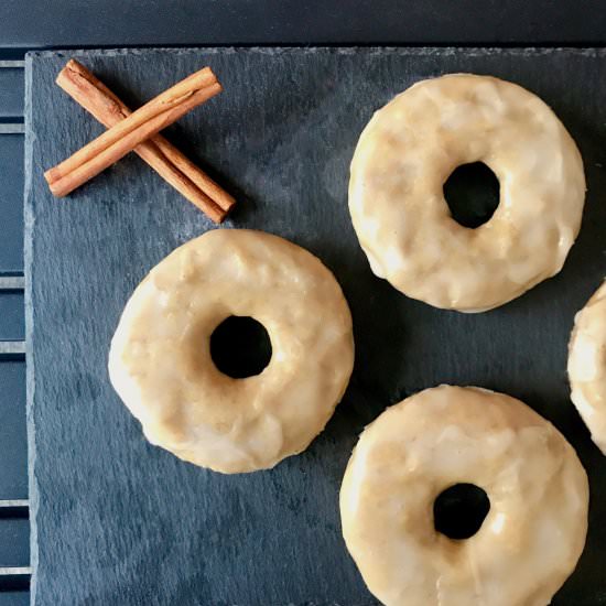 Baked Vegan Eggnog Donuts