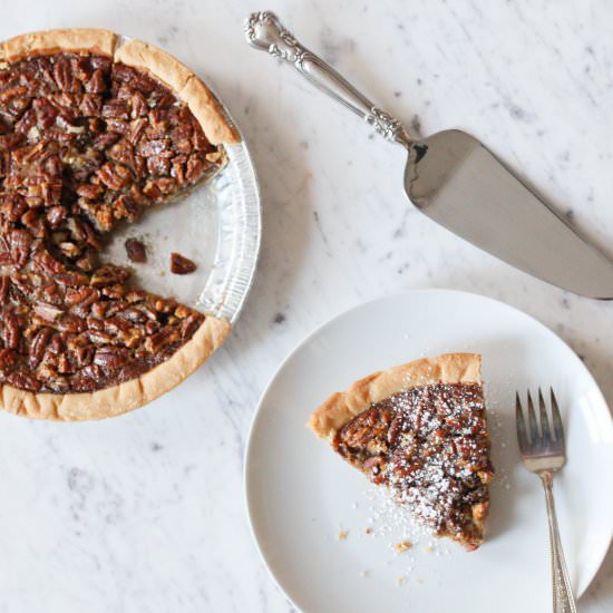 Classic & Easy Pecan Pie