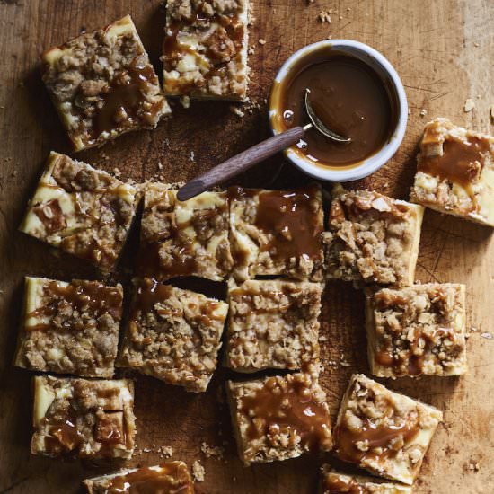Caramel Apple Cheesecake Bars