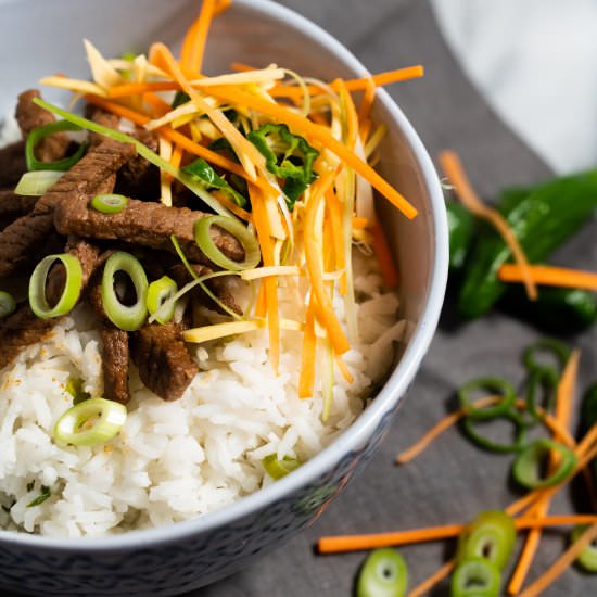 Thai Curry Beef Rice Bowl