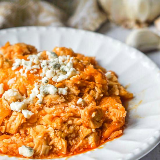 Low Carb Buffalo Cauliflower Rice