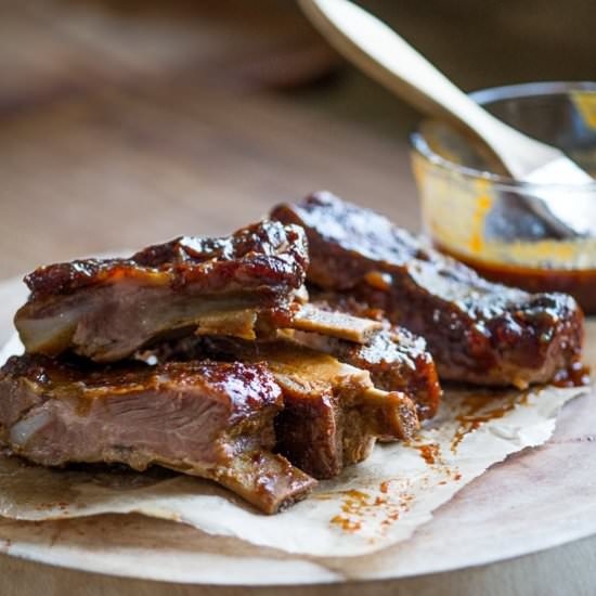 ASIAN SRIRACHA-HOISIN PORK RIBS