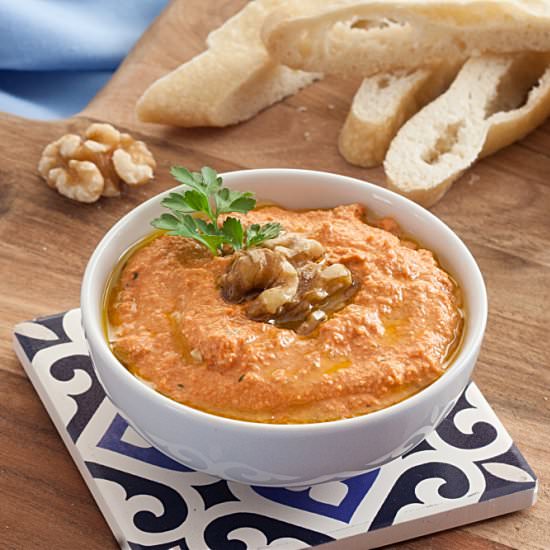 Low Fodmap Walnut Capsicum Dip