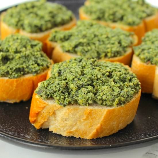 Bruschetta with Pumpkin Seed Pesto