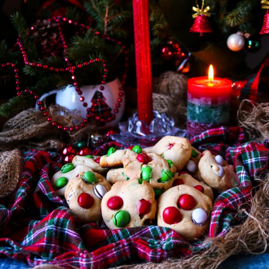 Peppermint M&M’s Christmas Cookies