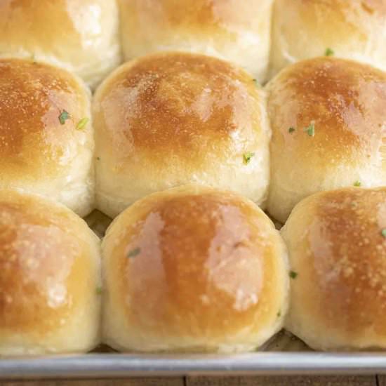 Perfectly Easy Dinner Rolls