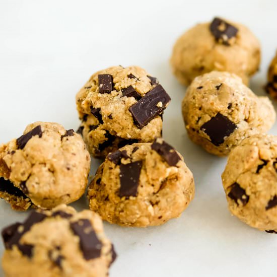 vegan chocolate chip cookie dough