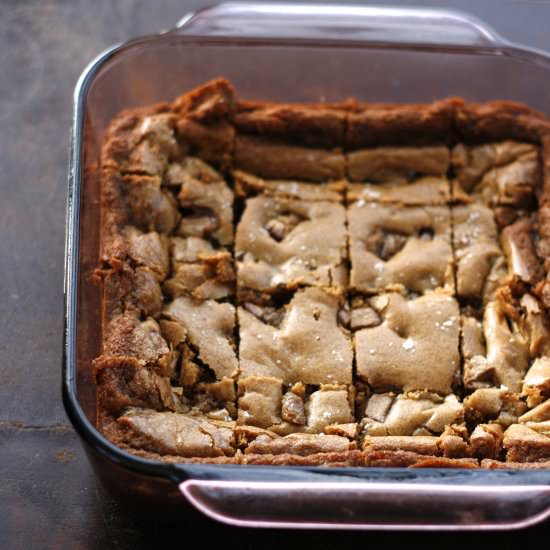 salted pb cup blondies