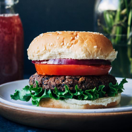 Vegan Black Bean Burgers