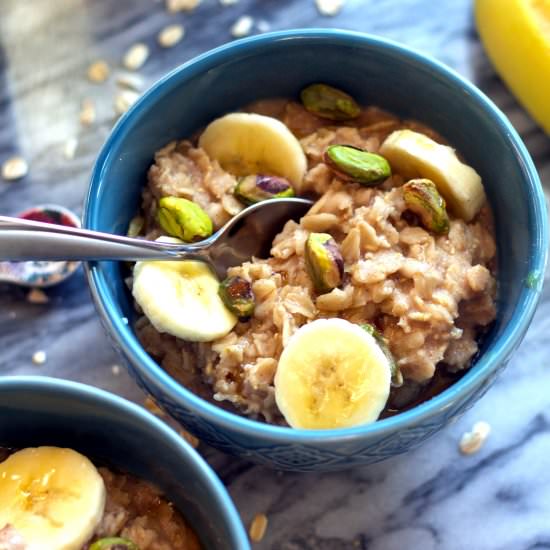 Vanilla Cardamom Oatmeal