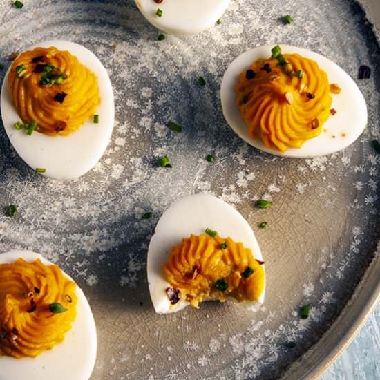 Sriracha Deviled Egg Appetizers