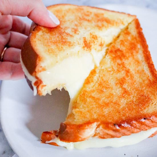 Ultimate Grilled Cheese