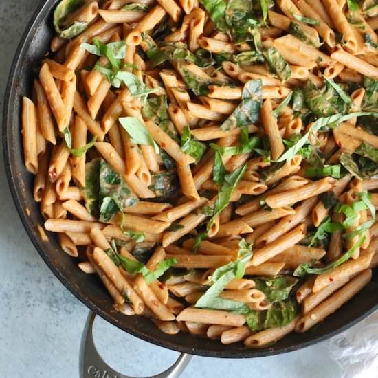 Creamy Vegan Tomato Basil Pasta