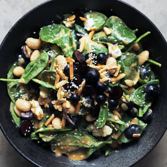 aberdeen grape and spinach salad