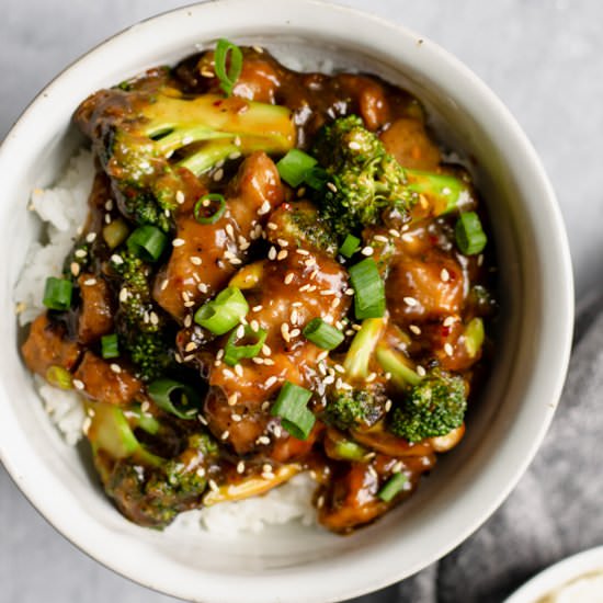 Orange Seitan & Broccoli