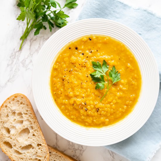 Winter Leek, Carrot & Lentil Soup