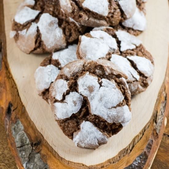 CHOCOLATE CRINKLE COOKIES