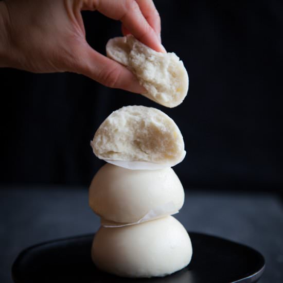 Soft Fluffy Asian Steamed Buns