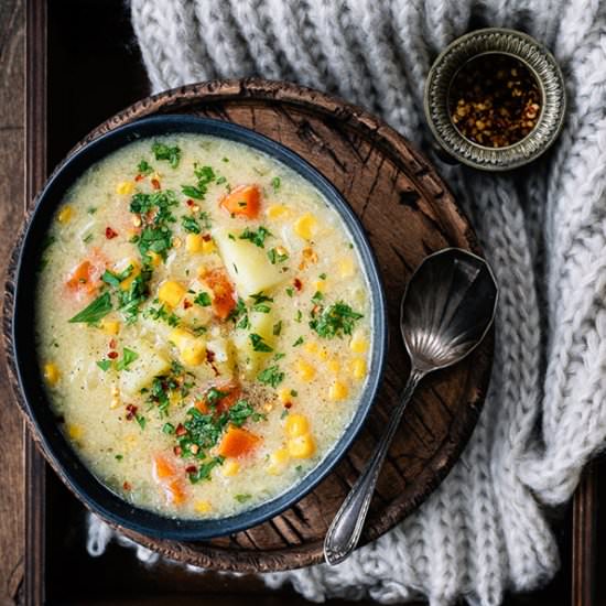 Vegan corn chowder