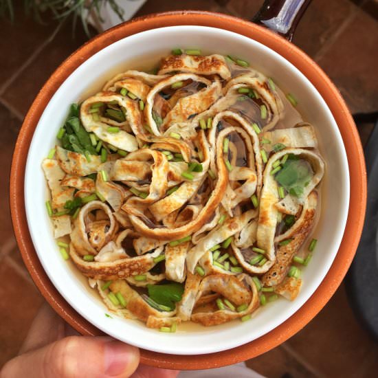 Frittatensuppe (Sliced Crepe Broth)