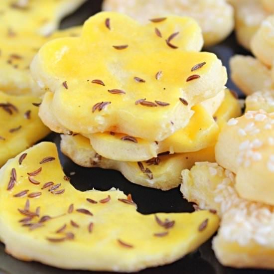 Homemade saltine crackers