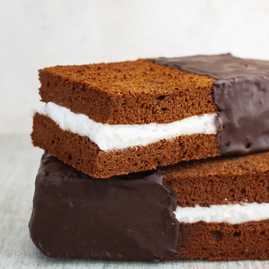 Chocolate Coconut Cream Cake Bar
