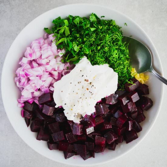 Beetroot Salad With Greek Yogurt