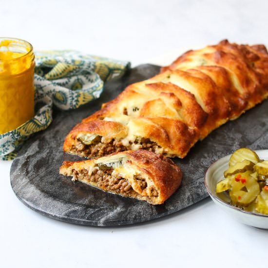 Keto Cheeseburger Stromboli