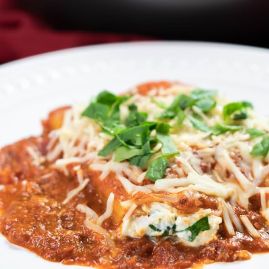 Chicken & Spinach Skillet Manicotti