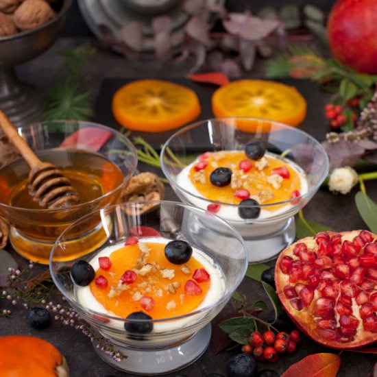 Persimmon with yoghurt