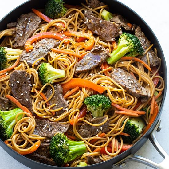 beef & broccoli lo mein