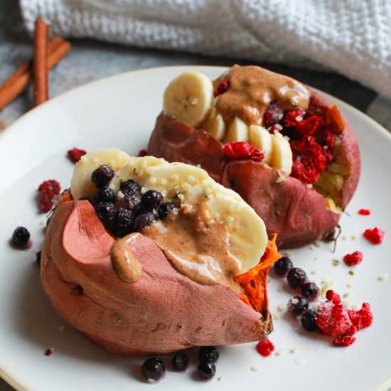 Whole30 Stuffed Sweet Potatoes