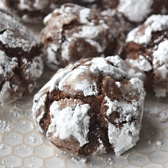 Chocolate Crinkle Cookies